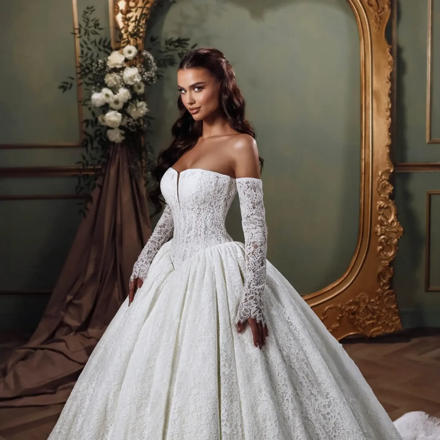 Vladiyan Trunk Show