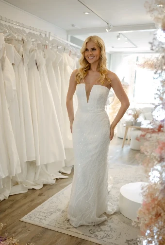 White Canvas: The Signature Collection Harper #2 thumbnail